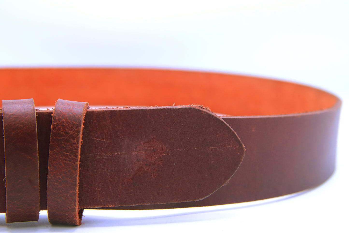 BAHAWALPUR BELT Genuine Vintage Leather Belt in One Piece - Vintage Burgundy