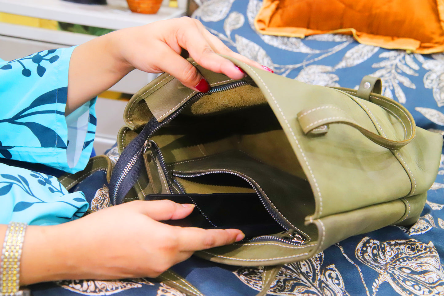 KARACHI BAG Women's Handmade Genuine Cow Leather Distressed Shoulder Bag, Ladies Tote Bag, Ladies Handbag-Olive Green