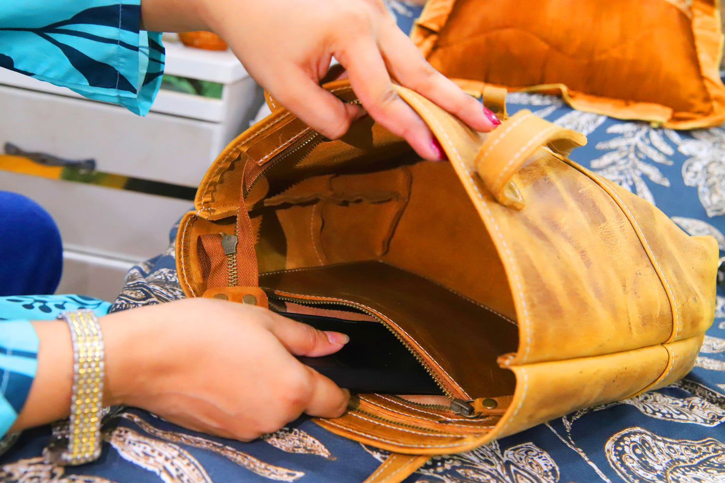 SUKKUR BAG Women's Handmade Genuine Cow Leather Distressed Shoulder Bag, Ladies Tote Bag, Ladies Handbag-Vintage Gold