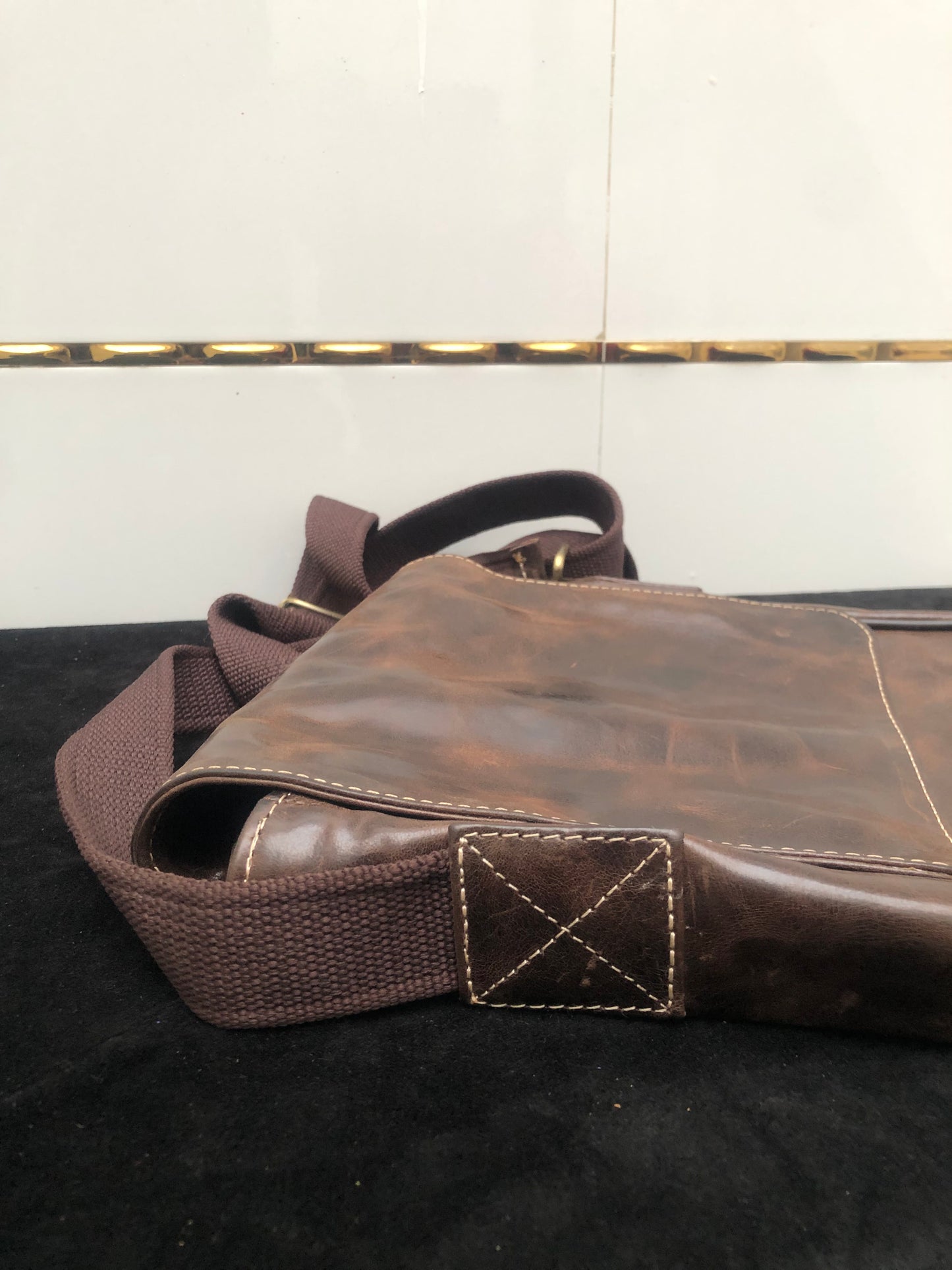 DUNYAPUR BAG Leather Crossbody Bag-UNISEX