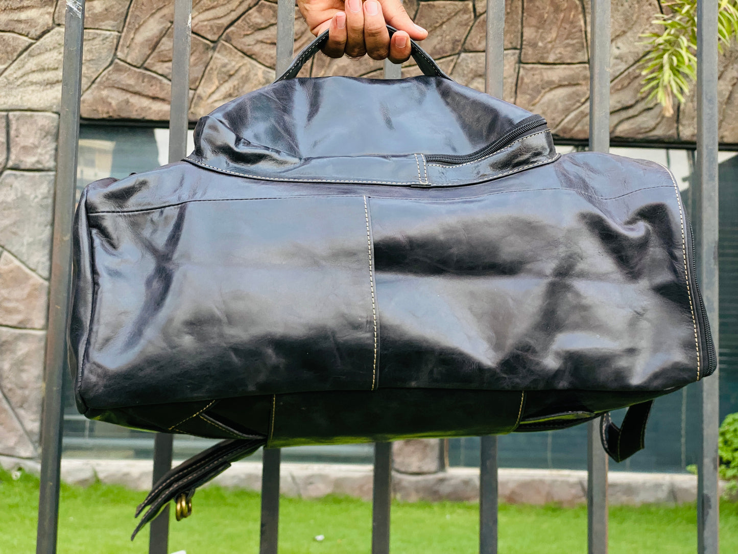 CHINIOT CONVERTIBLE BACKPACK, LEATHER 2 in 1 Duffle Bag.