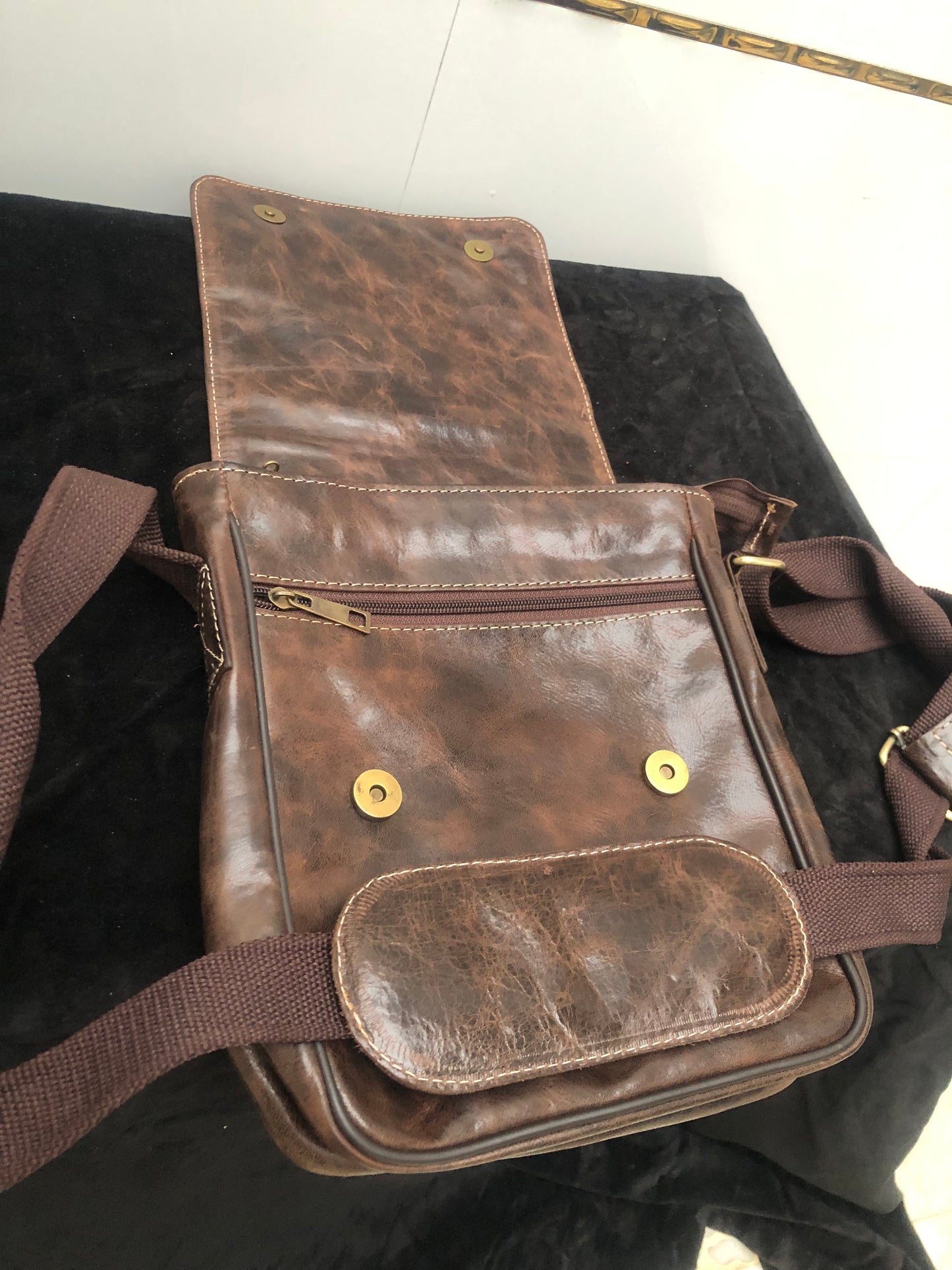 DUNYAPUR BAG Leather Crossbody Bag-UNISEX