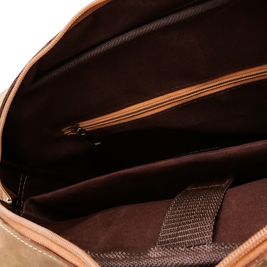 PATTOKI BAG, Leather Laptop Bag Crafted From Vintage Cow Leather