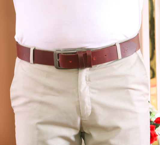 BAHAWALPUR  BELT Genuine Vintage Leather Belt in One Piece - Vintage Burgundy