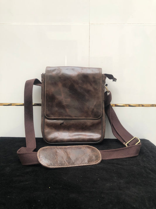 DUNYAPUR BAG Leather Crossbody Bag-UNISEX