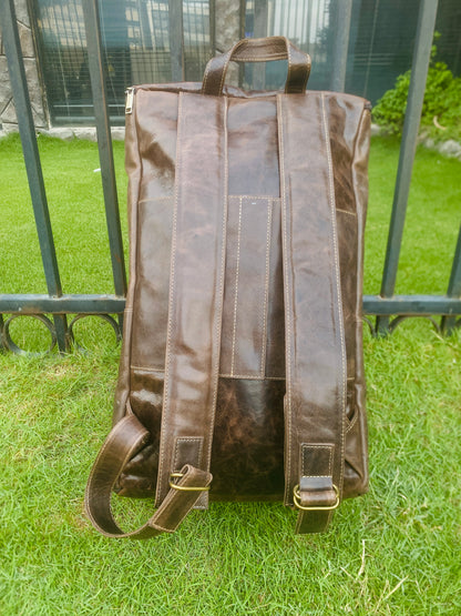 CHINIOT CONVERTIBLE BACKPACK, LEATHER 2 in 1 Duffle Bag.